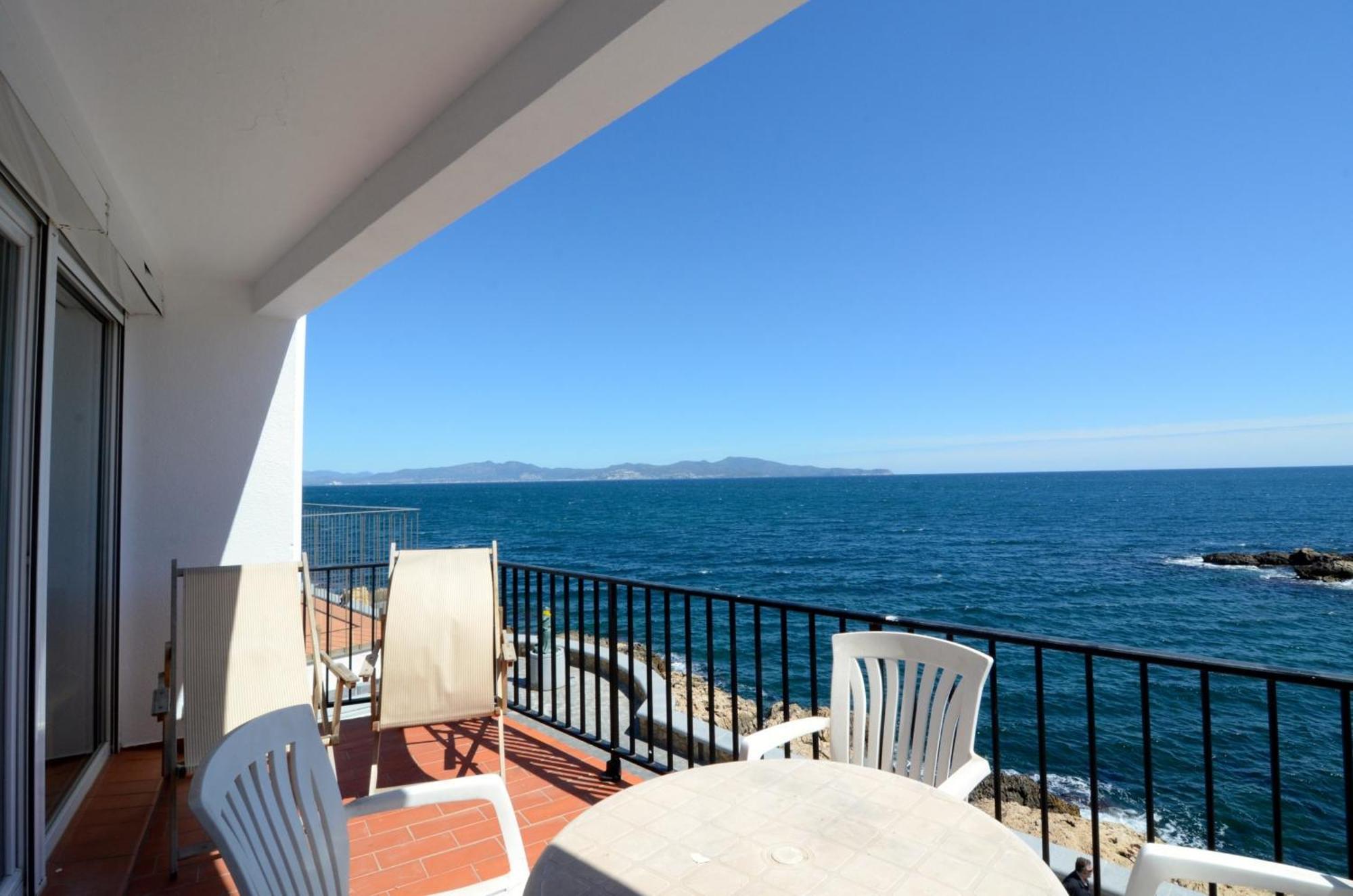 Apartamentos LA TIMPA L'Escala Exterior foto