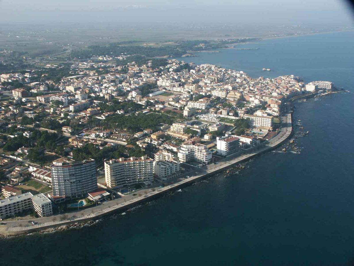 Apartamentos LA TIMPA L'Escala Exterior foto